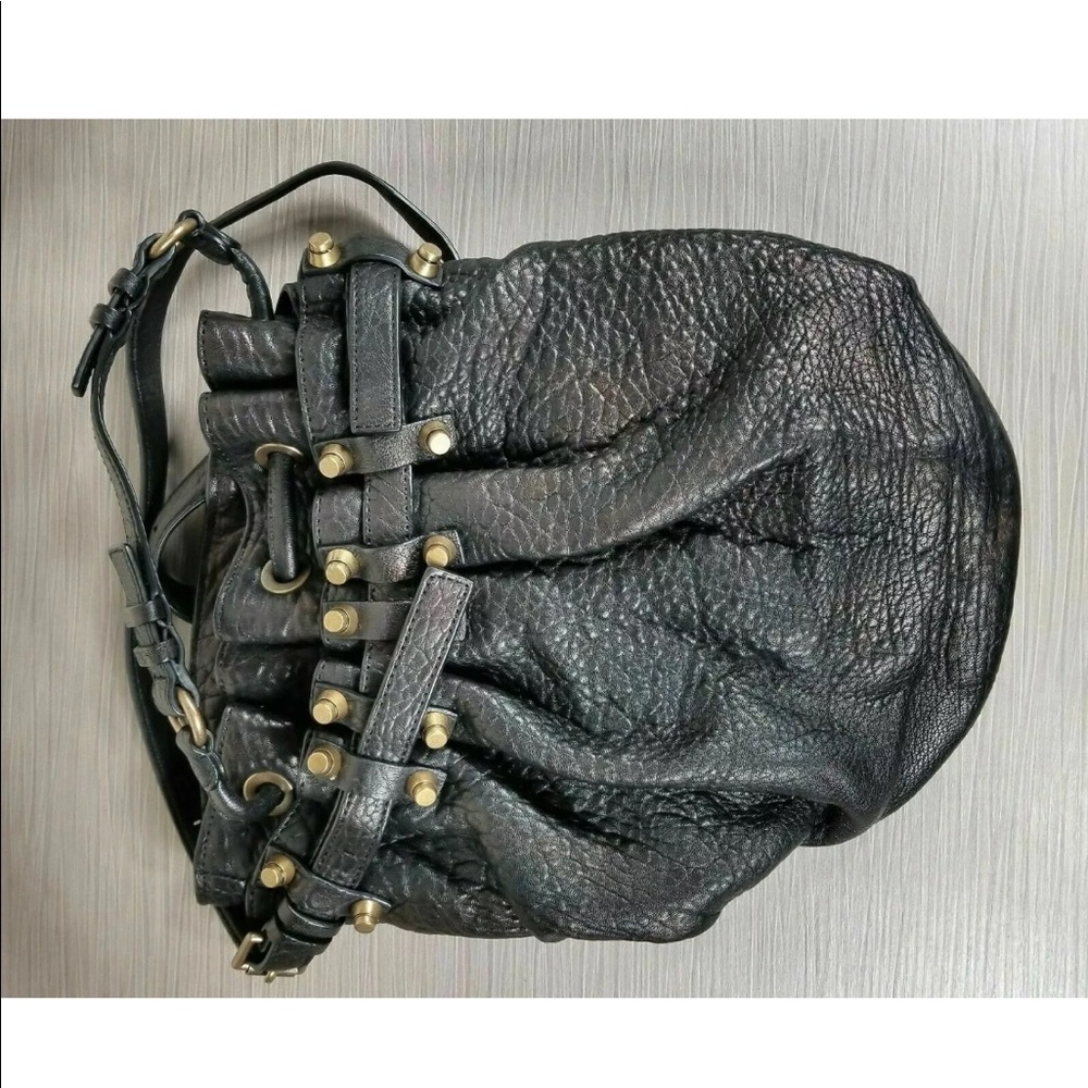 Alexander Wang Diego pebbled leather bucket bag - Picture 12 of 13